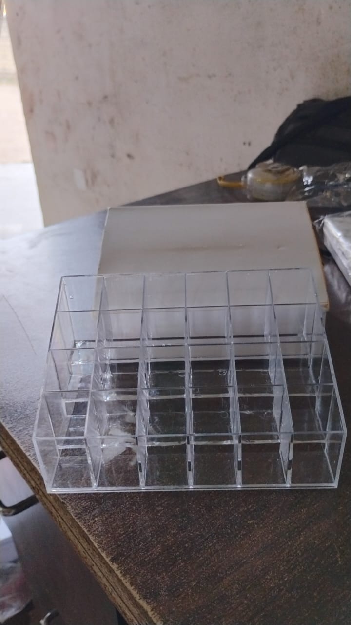 24 Hole Stand Trapezoid Holder Makeup Brushes Set Lipstick Holder Case Tools (1 Pc) Your Brand