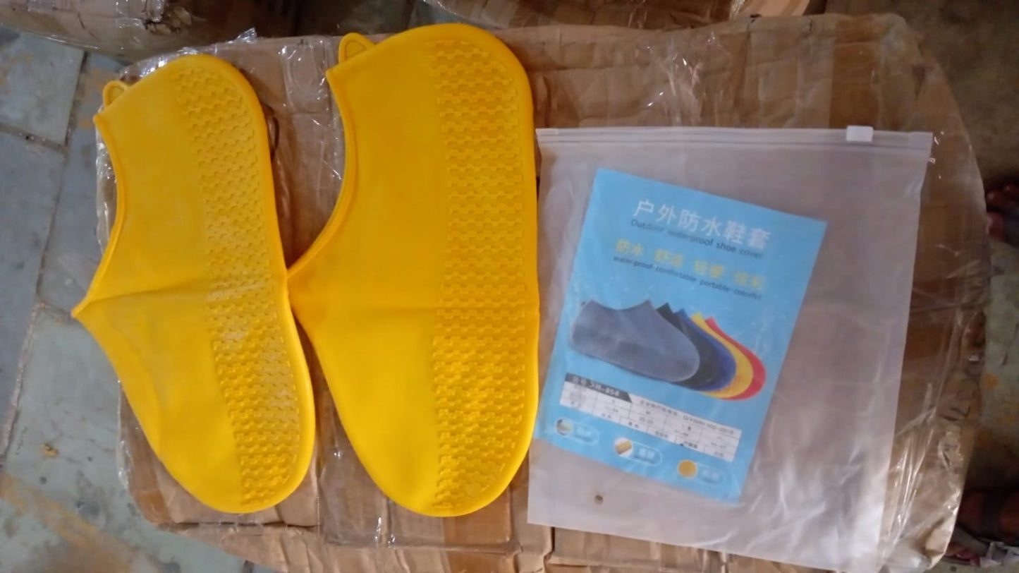Non-Slip Silicone Rain Reusable Anti skid Waterproof Fordable Boot Shoe Cover ( Large ) Your Brand