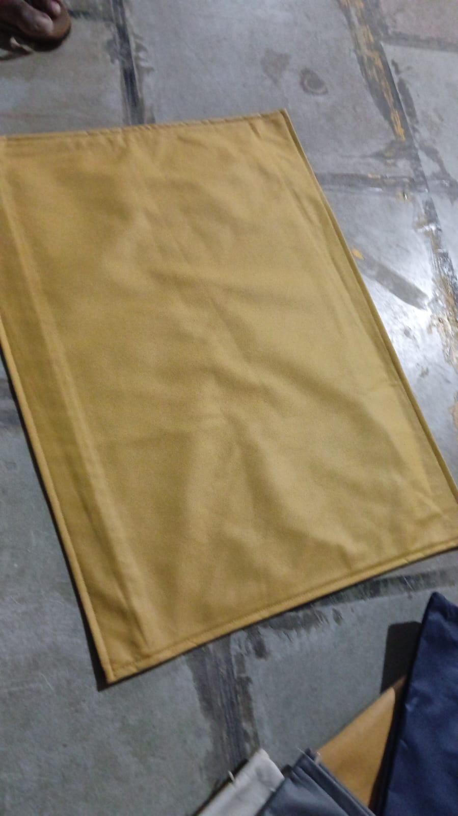 Pillow Covers, Couch Pillows Cover, Soft Pillow Covers (70 × 50 CM / 1 Pc) Your Brand