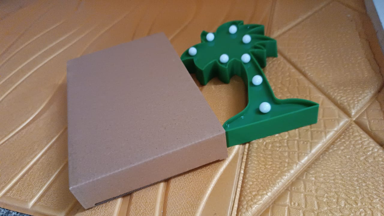 LED Night Light Coconut Tree Light Romantic Table Lamp (1 Pc / Battery Not Included) Your Brand