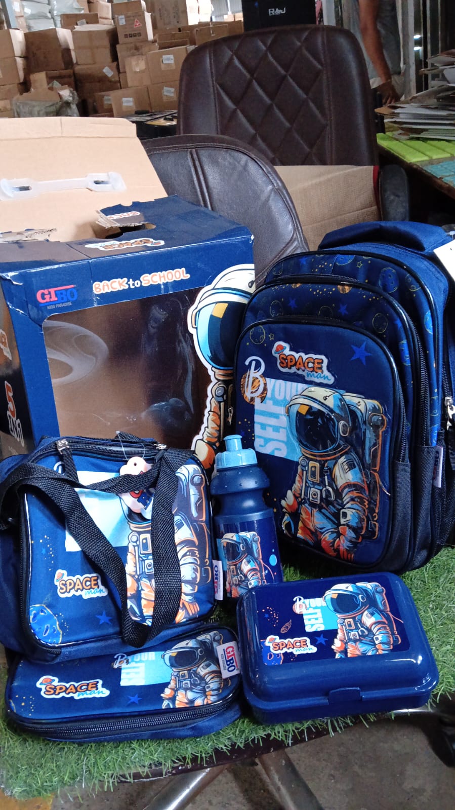 5 in 1 School Bag Includes lunch bag, 14 inch School Bags, water bottle & pencil case in box packing (1 Set / Mix Color)) Your Brand