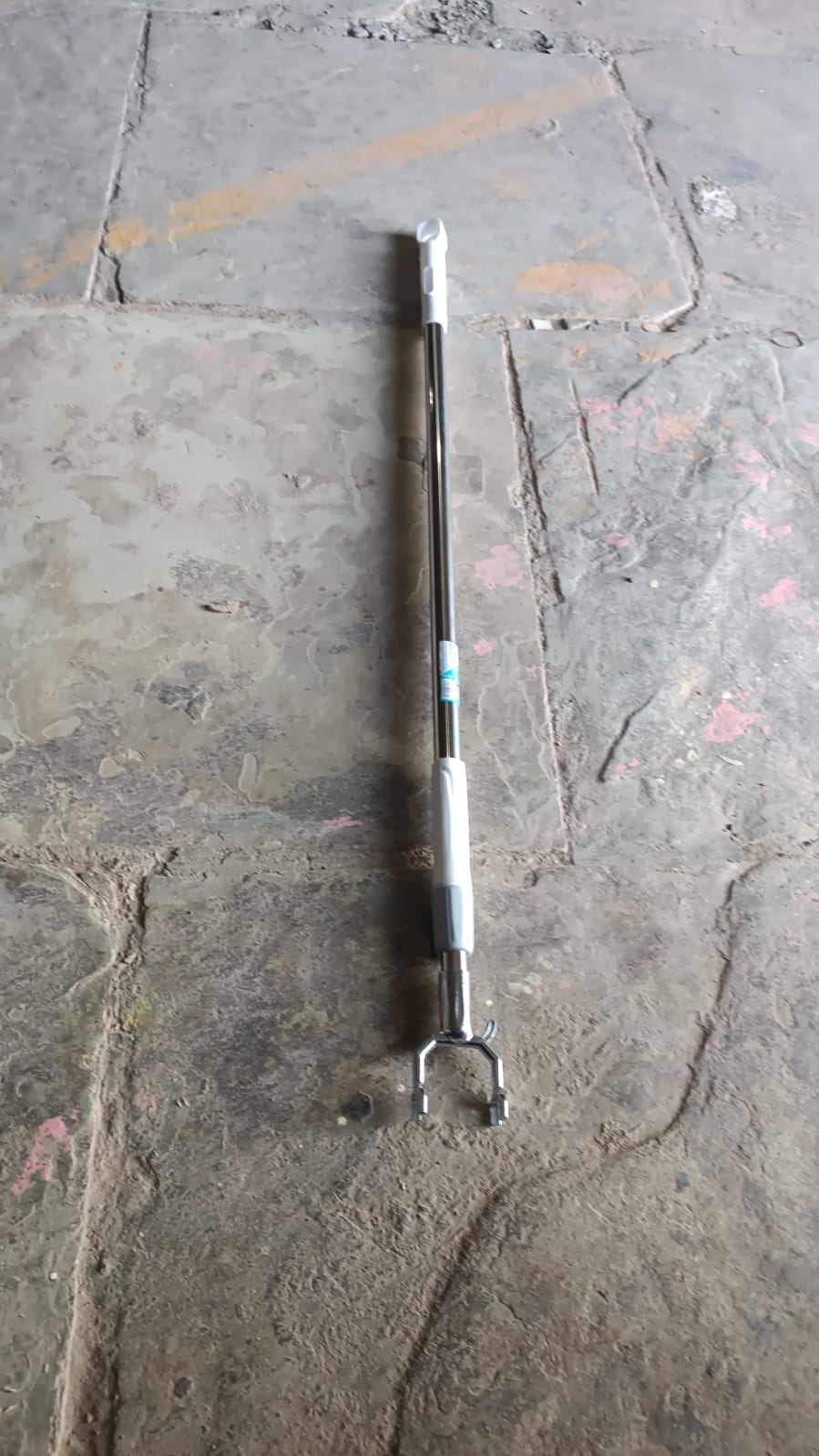 Stainless Steel Telescopic Pole Clothes Hooks Hanger (1 Pc / 155 cm) Your Brand