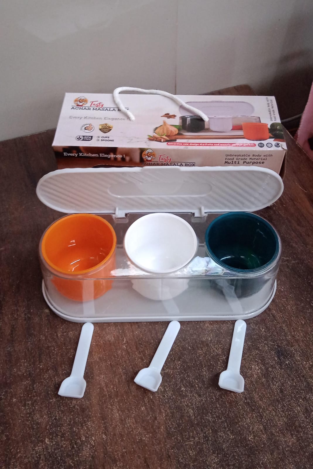 Home Kitchen 3 Grid Seasoning Spice / Masala Box Kit with Spoon (Multicolor / 1 Set) Your Brand