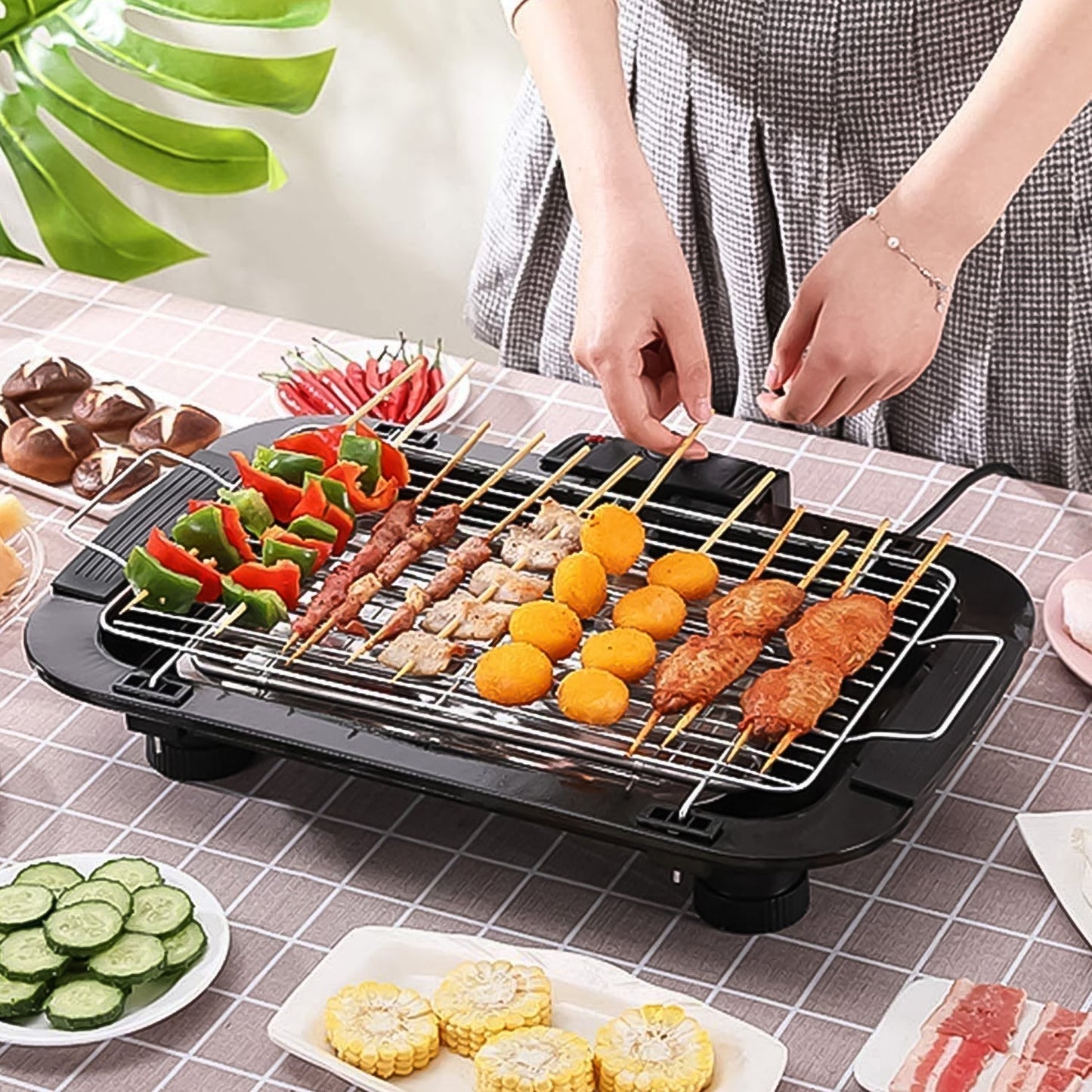 Electric Barbecue Grill 2000w (1 Pc) Your Brand