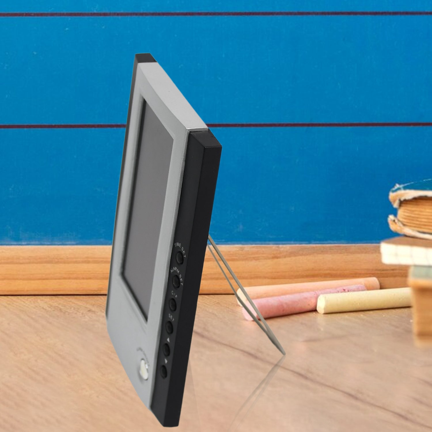 Multifunctional Pen Holder LED Pen Holder with LCD Digital Clock Pen Holder Your Brand