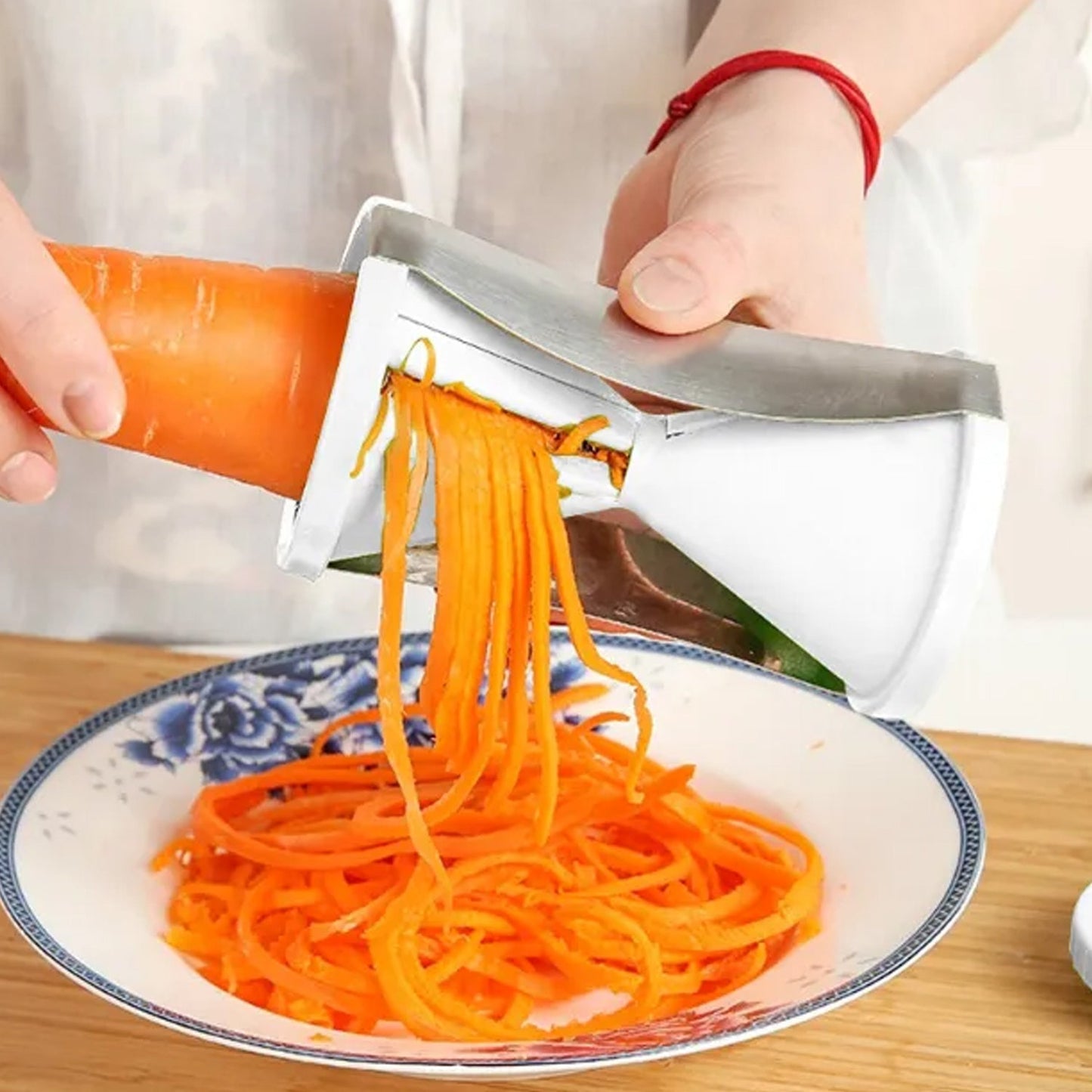 Portable Spiralizer Vegetable Slicer Handheld Spiralizer Peeler Stainless Steel Spiral Slicer For Salad Vegetables Fruit Slicer Your Brand