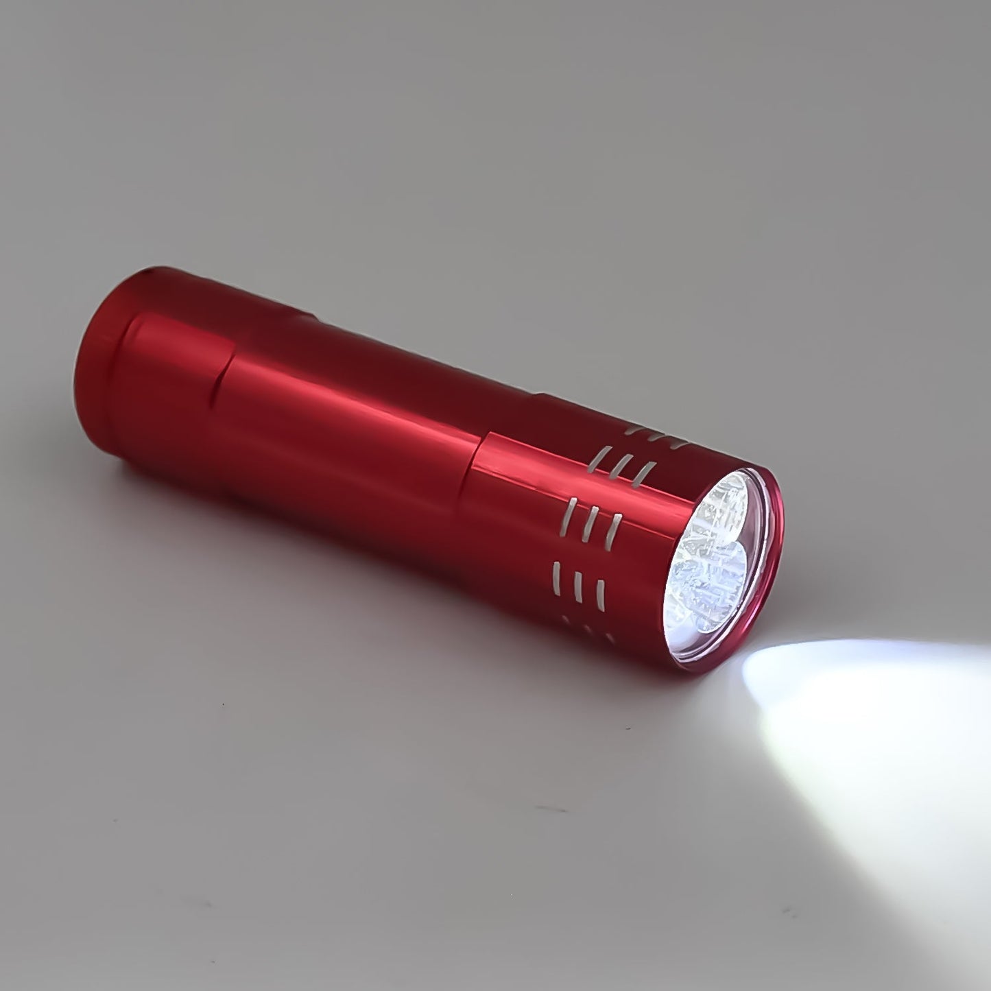 Portable Mini Torch, Super-Bright Mini 3 LED Bulb Pocket Torches - Torch Flashlight for Camping, Hiking, DIY, Travelling, Outdoors and More 3 Battery operated (Battery not included / 1 pc / Mix Color ) Your Brand