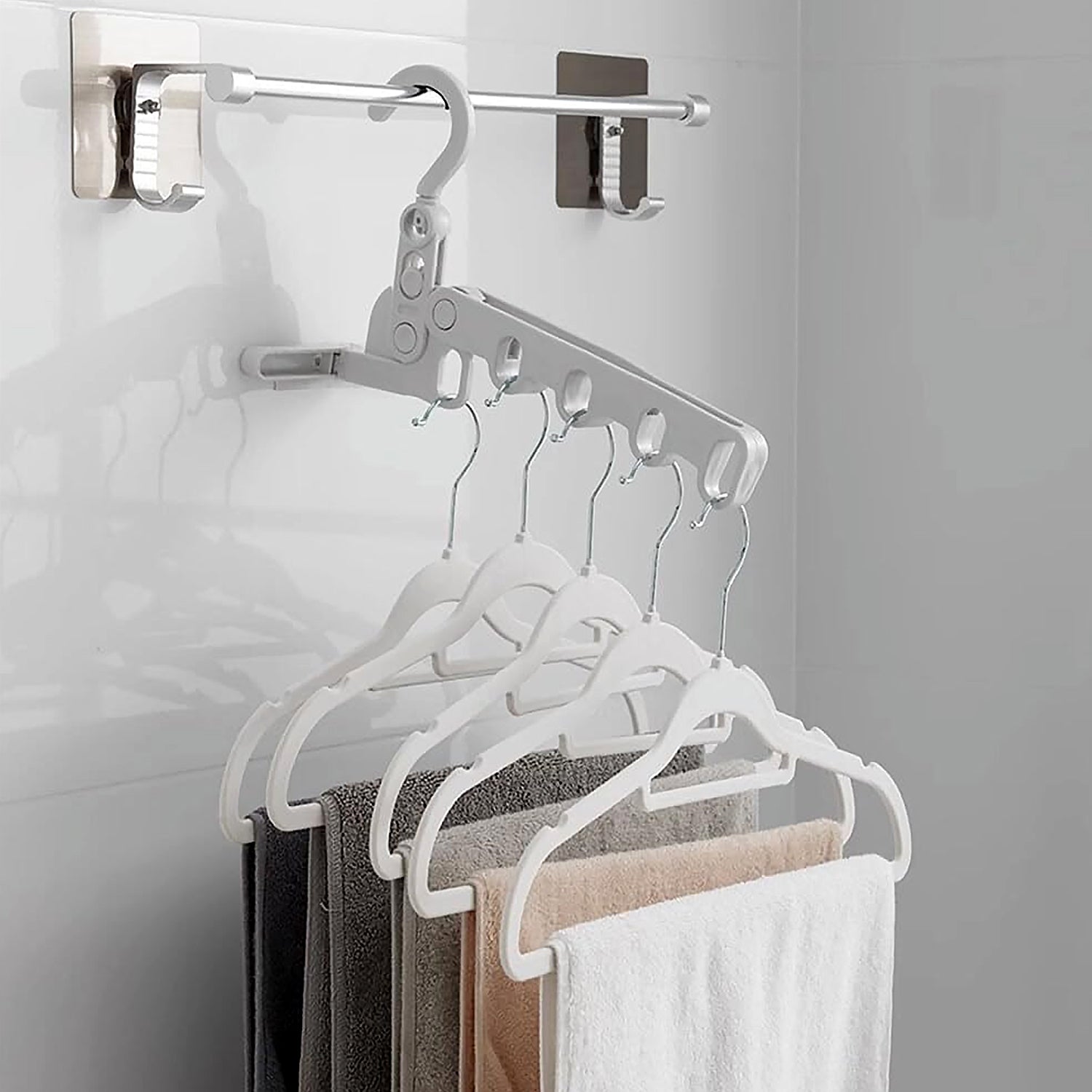 5 holes foldable clothes Hanger, travel clothes hanger, multifunctional clothes hanger, space-saving wall holder, clothes rack, robust clothes hanger for travel, indoors. Your Brand
