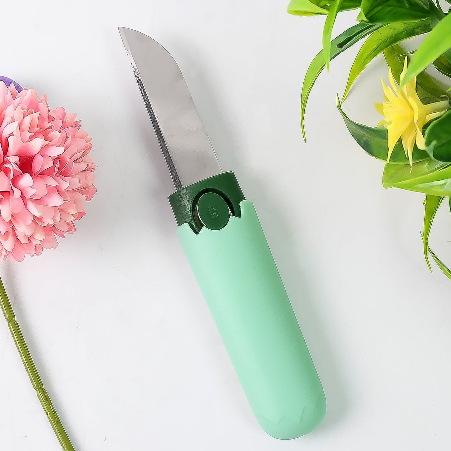 2 in 1 Knife, Multifunctional peeler Two in one fruit knife, fruit and vegetable cutting knife+sawtooth peeler, apple, carrot, potato, fruit slice antiskid Your Brand