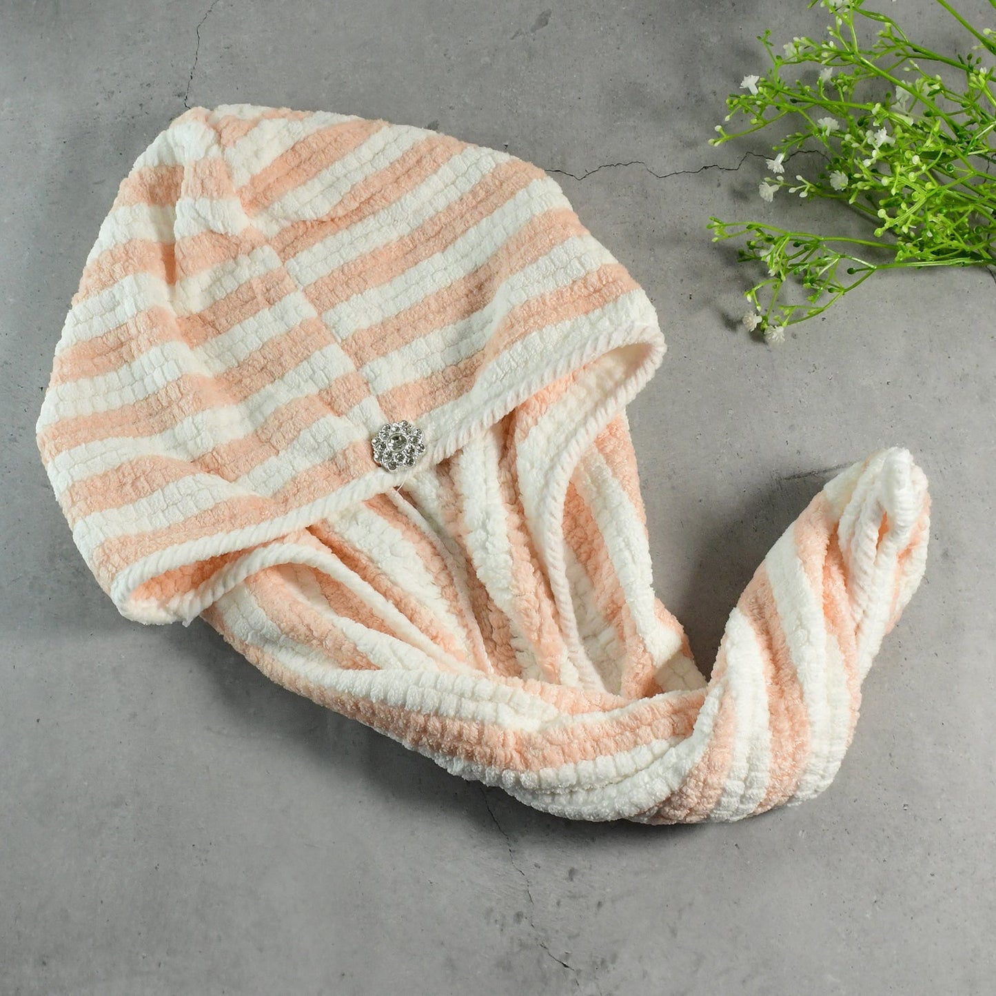 Soft Microfiber Hair Drying Towel Wrap with Cute Teddy Bear Button (1 Pc)