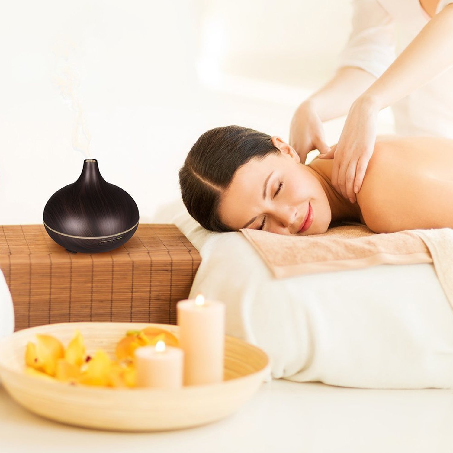 Aromatherapy Humidifier with 7 Colourful LED Light Change (500 ML Capacity / With Remote) Your Brand