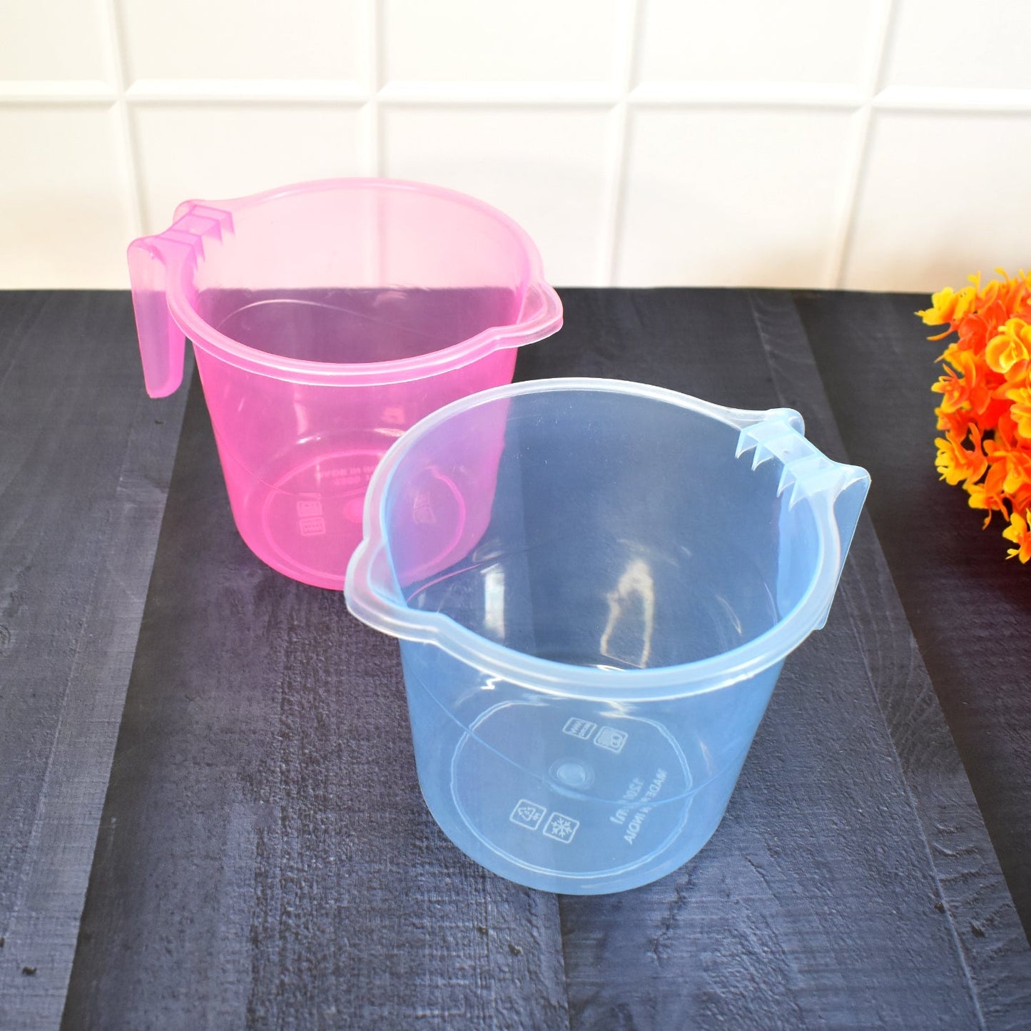 Plastic Round Transparent Bath Water Mug (5 pc / Mix colour / 1200 ML) Your Brand