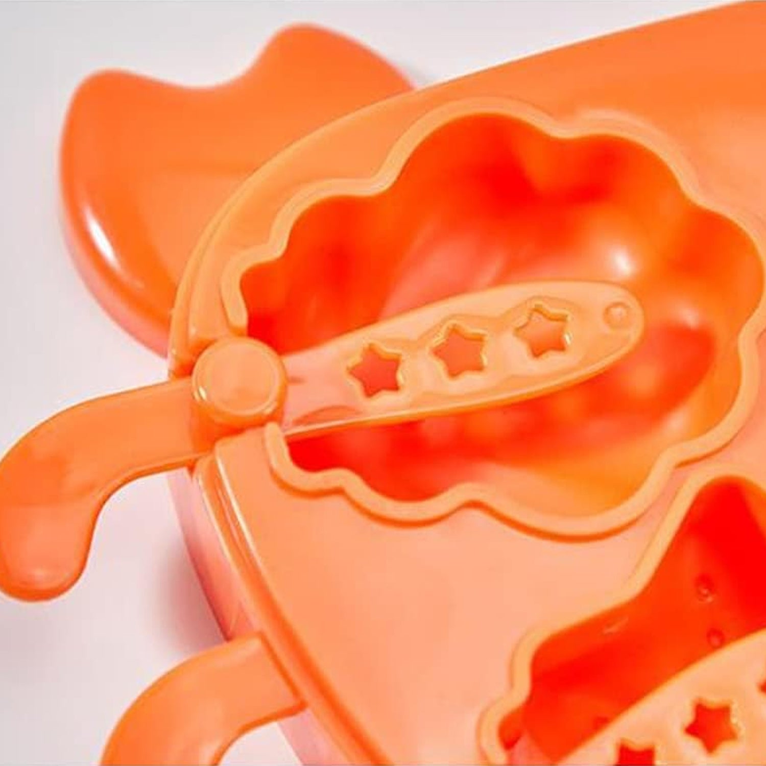 Crab Ice Mold Household Ice Cream Mold Popsicle Mold Silicone Ice Cream Popsicle Children's Ice Box Popsicle Box (1 Pc) Your Brand