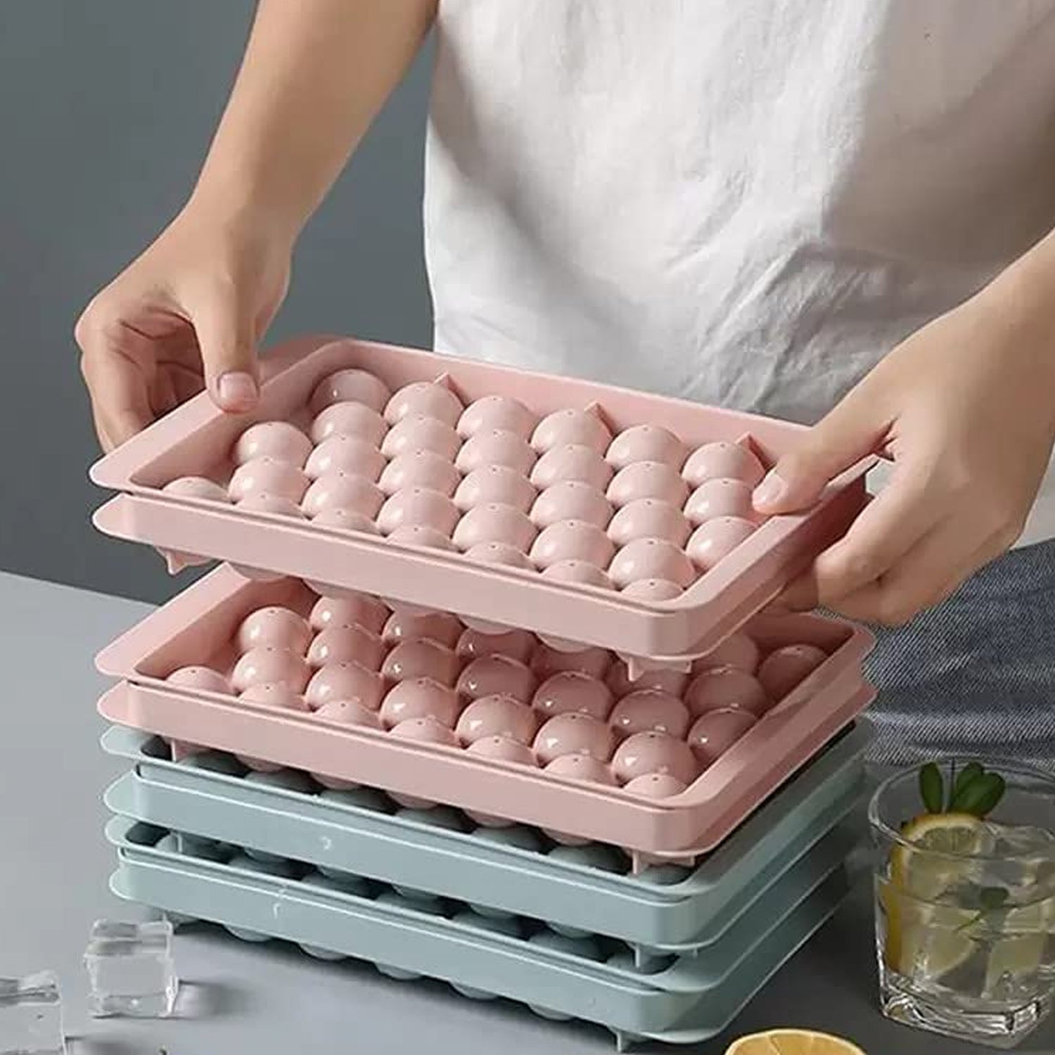 Plastic Round BPA Free Reusable Ice Cube Ice Ball Mold / Lollipop Candy Maker (20x12cm) Your Brand