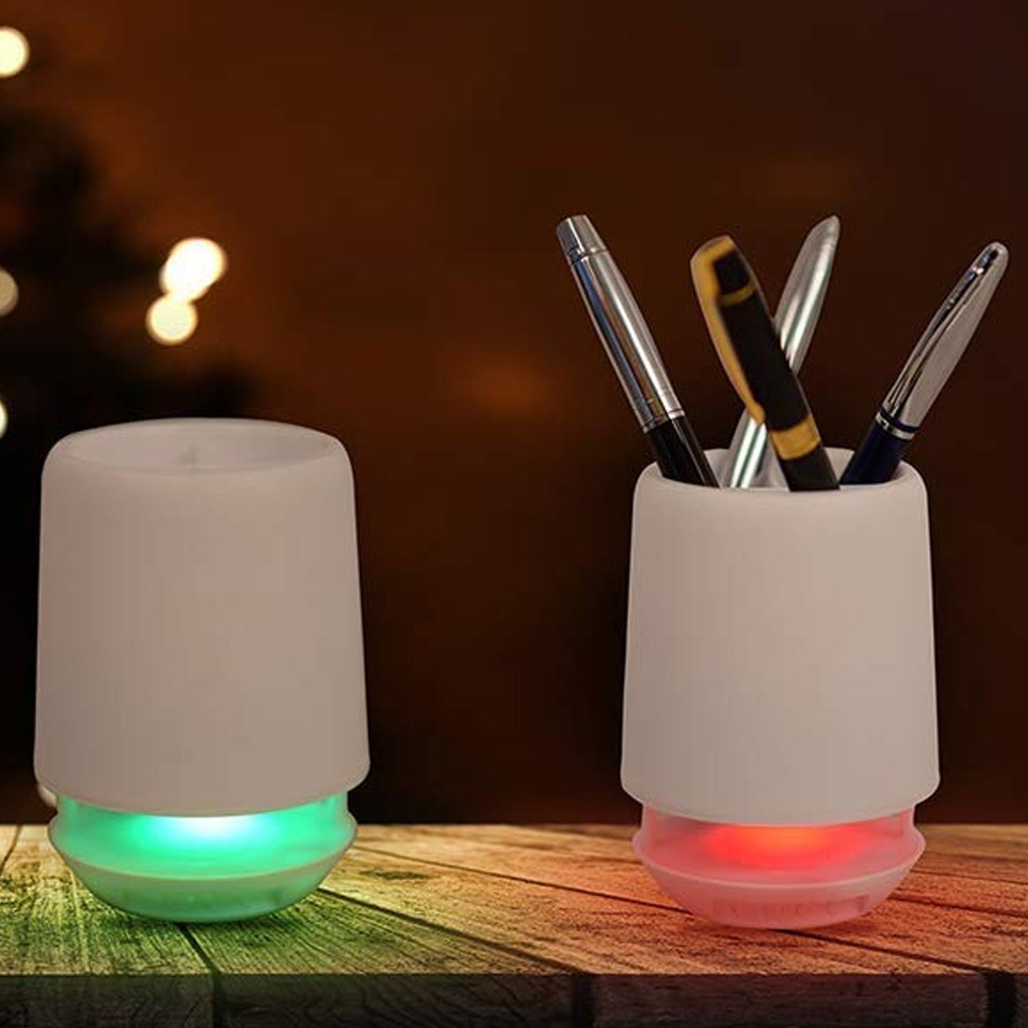 Multifunctional 4 Compartment Pen Holder with Bluetooth Speaker 5 W Bluetooth Speaker Laptop / Desk Speaker / Table Lamp / Night Lamp Smart Color Changing Pen Stand Wireless Bluetooth Speaker Your Brand
