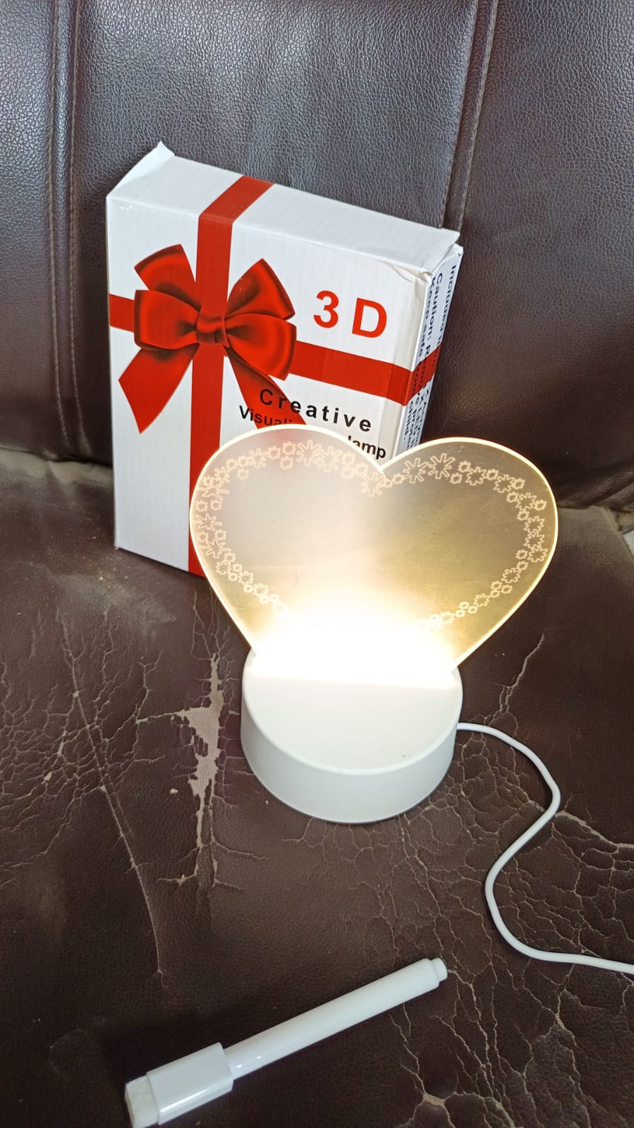 Creative Visualization Lamp 3 D Acrylic Decorative Lamp for Creative Keeps Notes Drawing Table Lamp for Home Decor / Bedroom / Gift / Office Decoration / Erasable Board (Heart-Shape / 1 pc) Your Brand