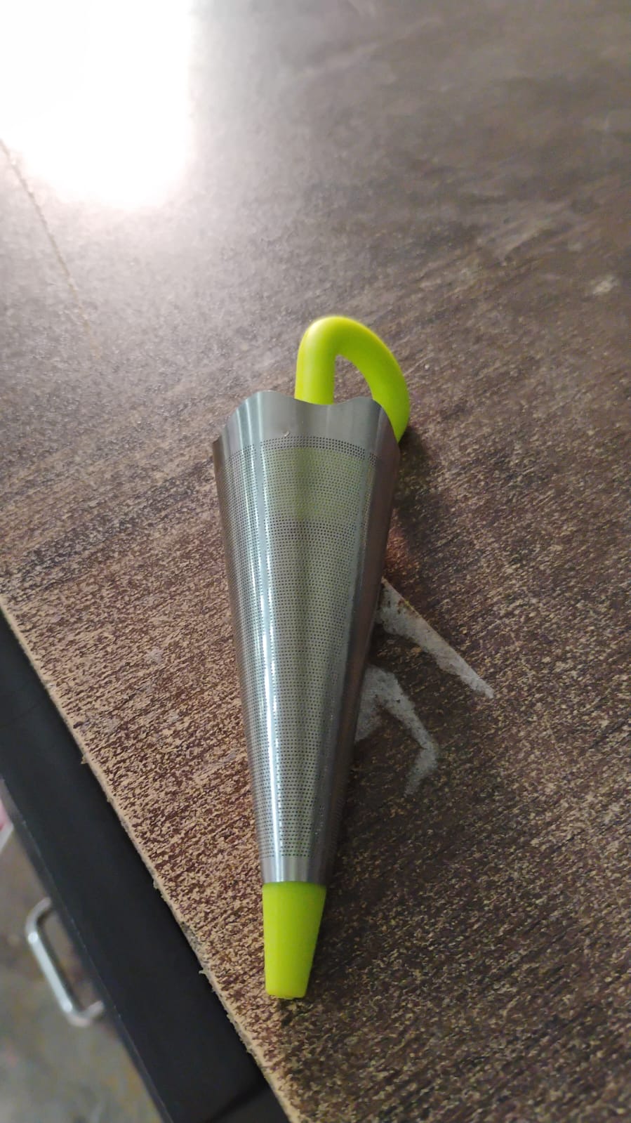 Reusable Cute Umbrella Tea Strainer Without Tray / Stand (1 Pc / Mix Color) Your Brand