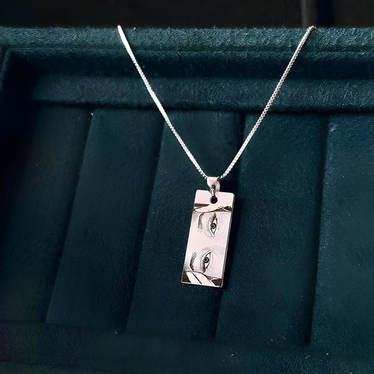 Custom Engraved Eye Pendant Necklace - Personalized Jewelry For Women  Unique Photo Pendant Gift For Birthdays  Anniversaries Wukusy