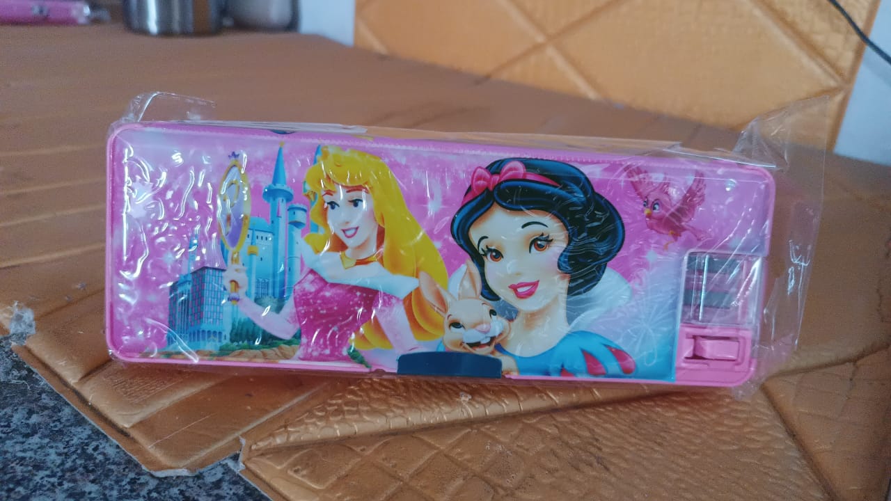 Plastic Multipurpose Compass Box (1 Pc, Mix Design)