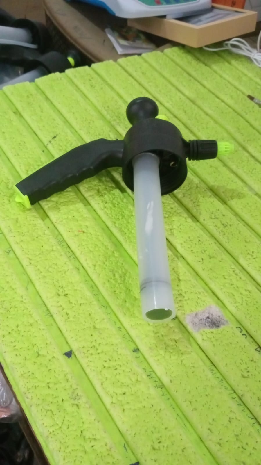 Only Watering Can Spray nozzle (Watering Can not include & Nozzle pipe not include) / 1 Pc) Your Brand