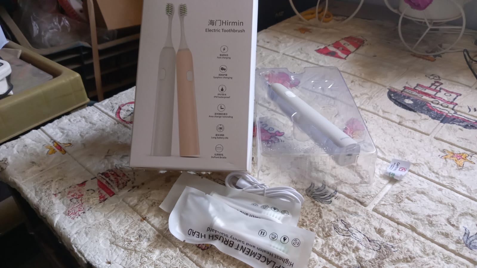 ELECTRIC TOOTHBRUSH FOR ADULTS AND TEENS, ELECTRIC TOOTHBRUSH DEEP CLEANSING TOOTHBRUSH Your Brand