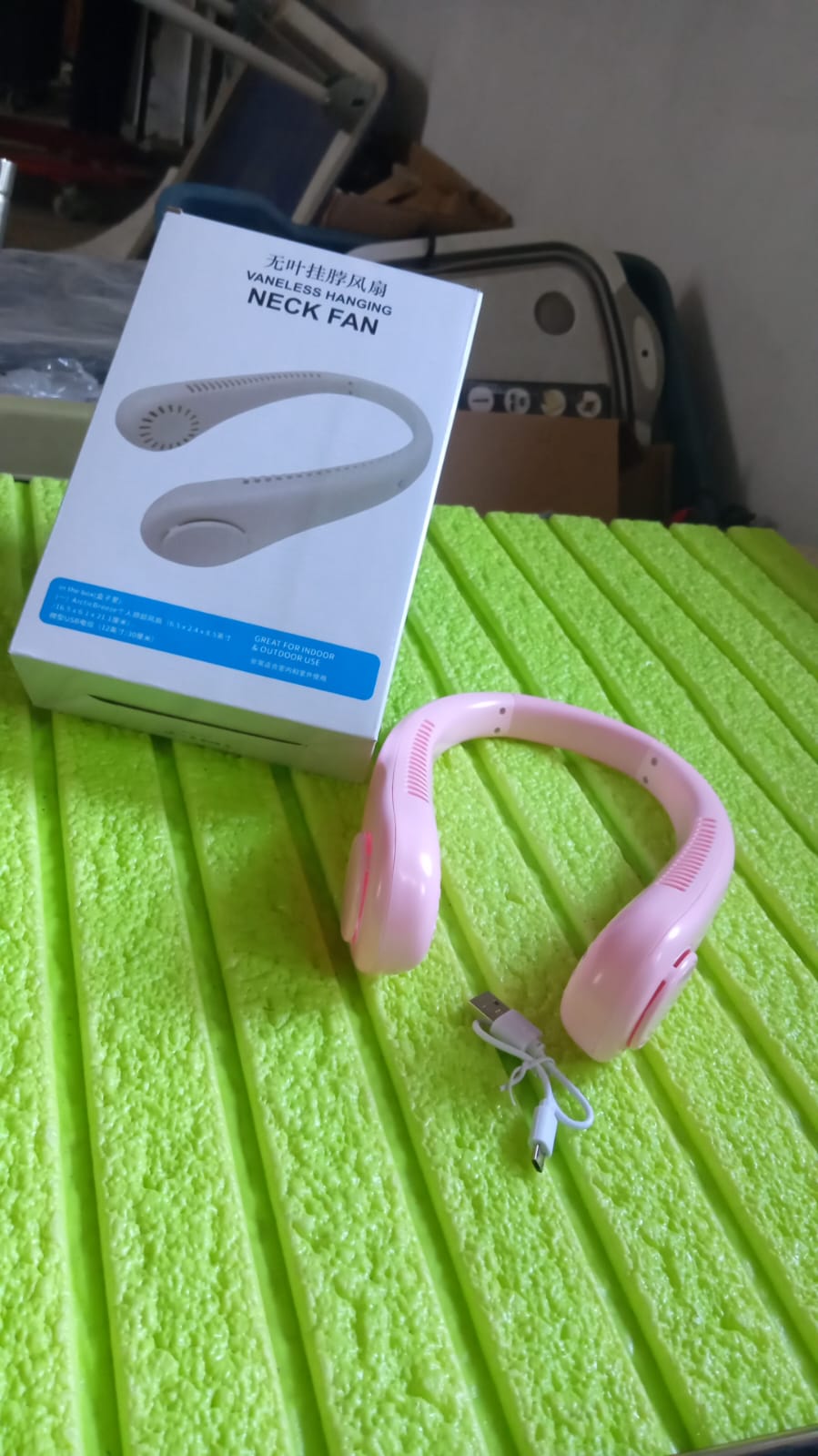Portable Neck Fan: Holiday Hands Free Bladeless Neck Fan, 360° Cooling Hanging Fan, USB Rechargeable Personal Neck Fan, Wearable Neck Fan Suitable for Traveling Your Brand
