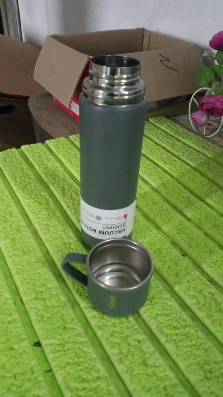 Stainless Steel Vacuum Insulated Water Bottle With Coffee / Tea Mug (500 ML) Your Brand