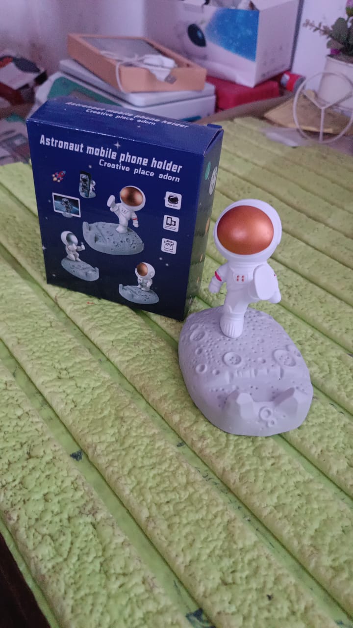 Mobile Holder Astronaut Phone Stand Planet Creative Fun 3D Design (1 Pc / Mix Design) Your Brand
