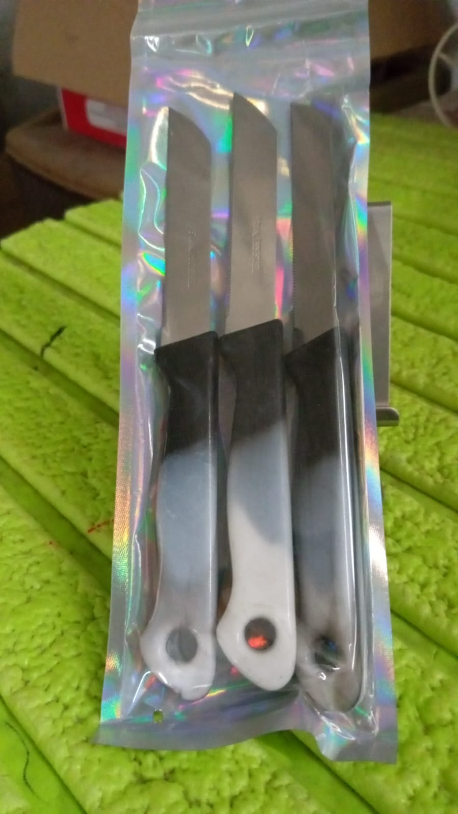 Kitchen Knife with Stainless Steel Blade (1 Pc) Your Brand