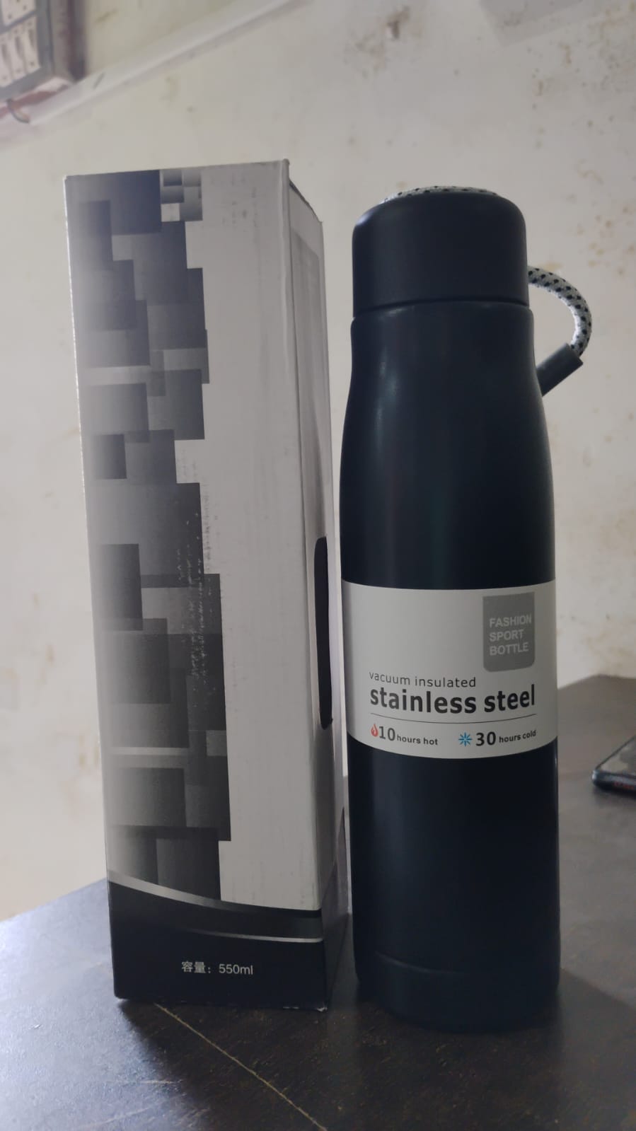 Double Wall Vacuum Insulated Water Bottle (550 ML) Your Brand