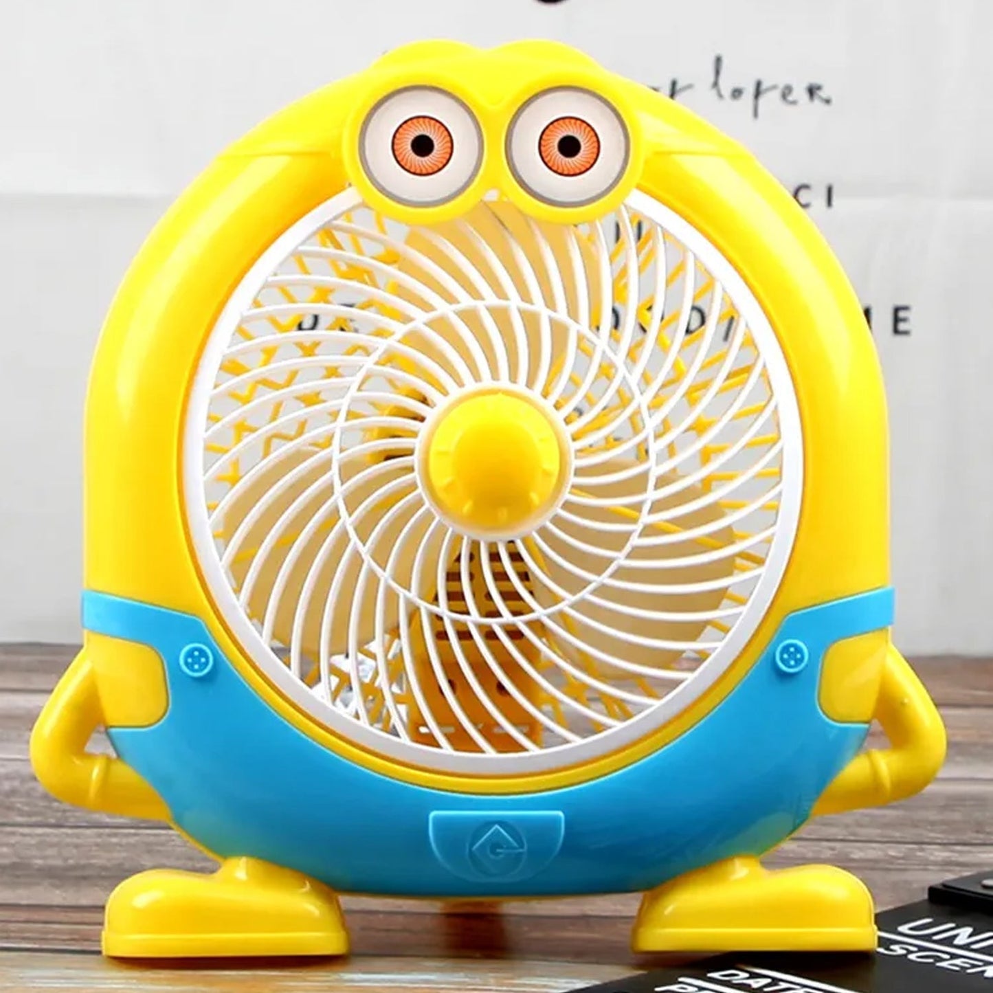plastic cute mini electric usb fan desk fan for children ( Battery Not Include) Your Brand