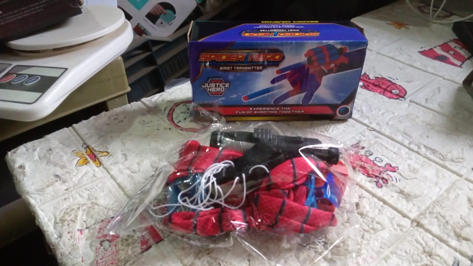 Web Shooter Toy for Kids Fans, Launcher Wrist Gloves Toys For Kids, Boys Superhero Gloves Role-Play Toy Cosplay, Sticky Wall Soft Bomb Funny Children's Educational Toys Your Brand