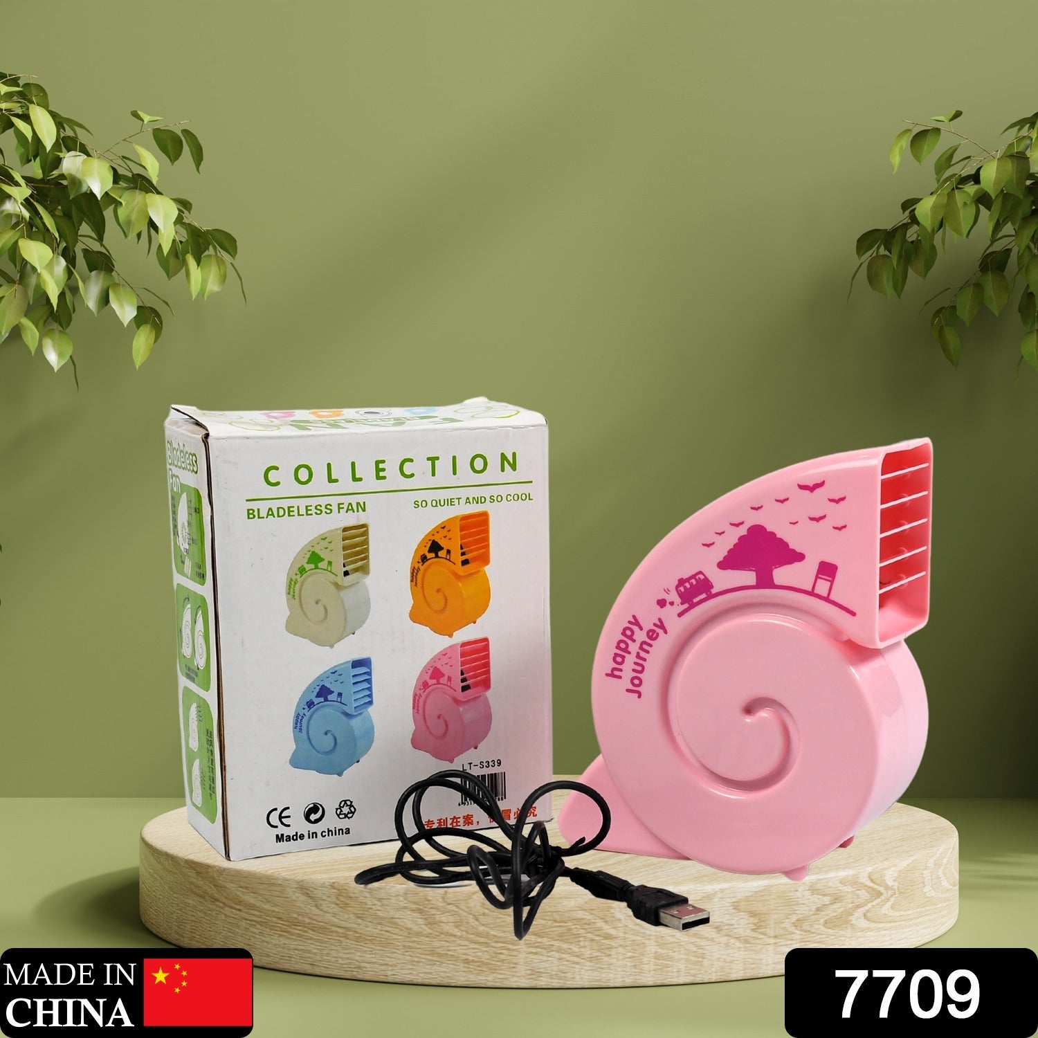 Cute Bright Color Desktop Office USB Mini Fan Battery USB Fans USB Mini Fans (Battery Not Include) Your Brand