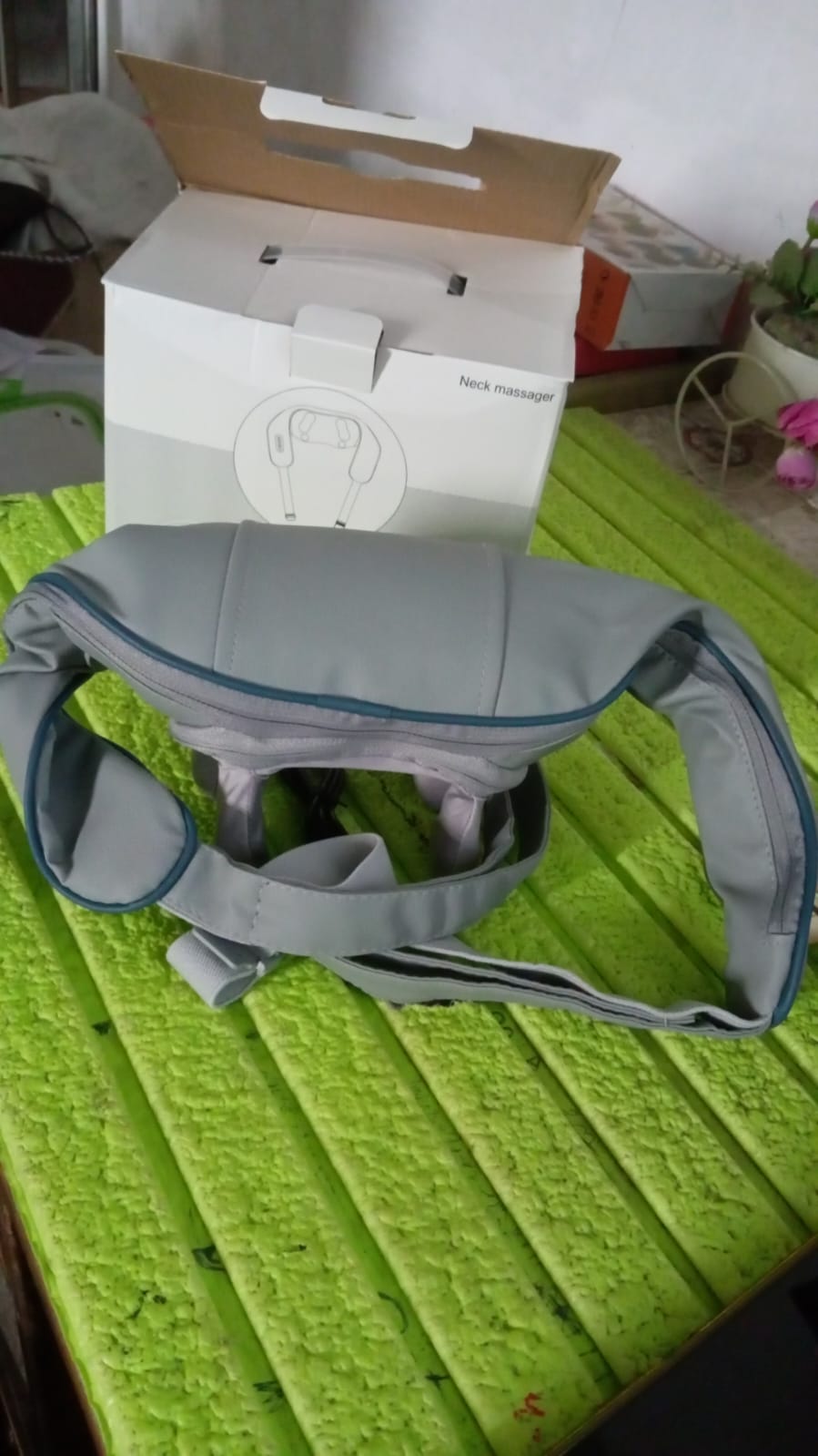 Neck & Shoulder Massagers with Heat, Electric Rechargeable (1 Pc) Your Brand