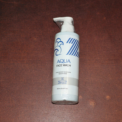Zequz Hydrating Aqua Face Wash - (1 Pc / 250 ML)