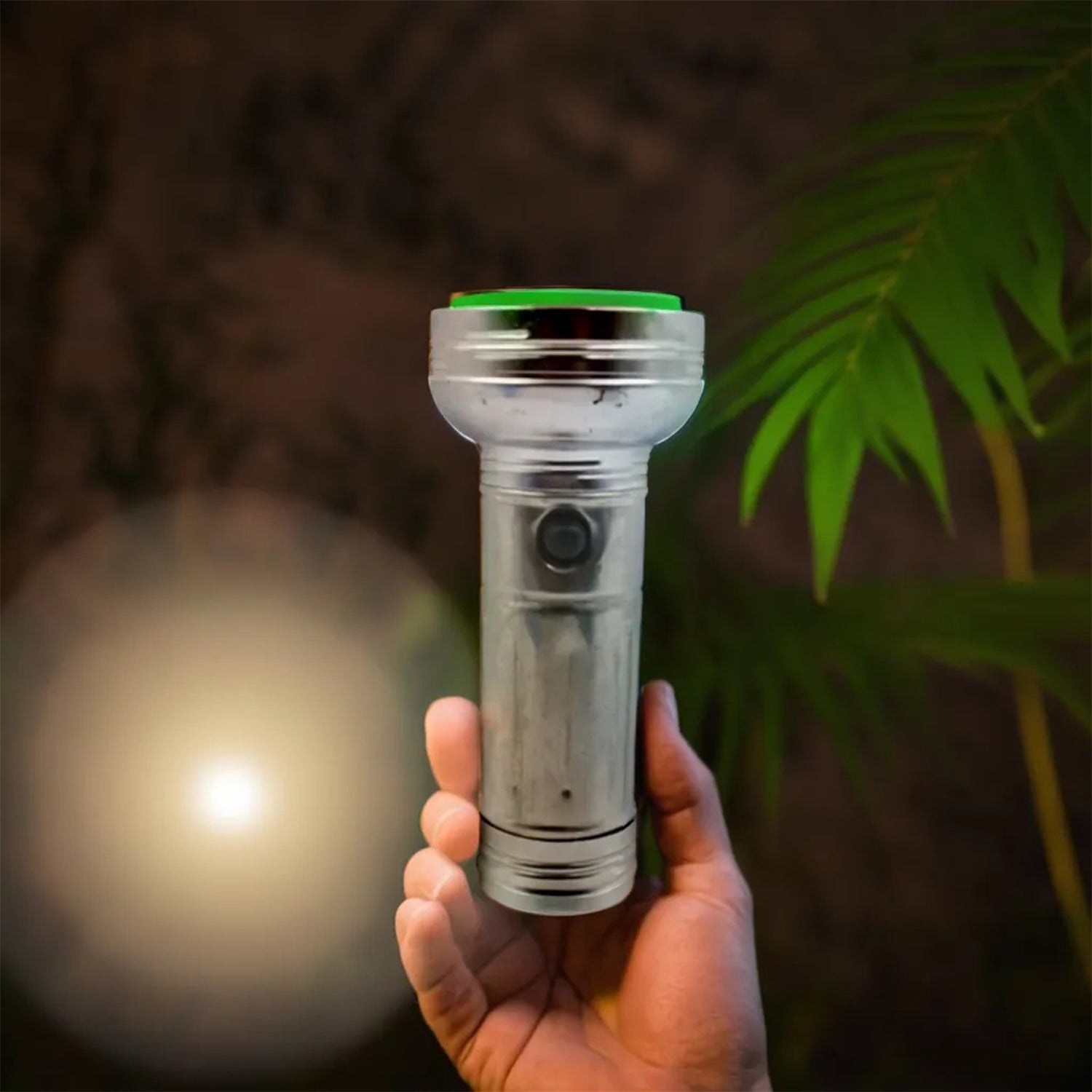 Nostalgic Flashlight,Flashlight Outdoor, Portable Nostalgic Simple Iron Outdoor Old-Fashioned Flashlight Your Brand