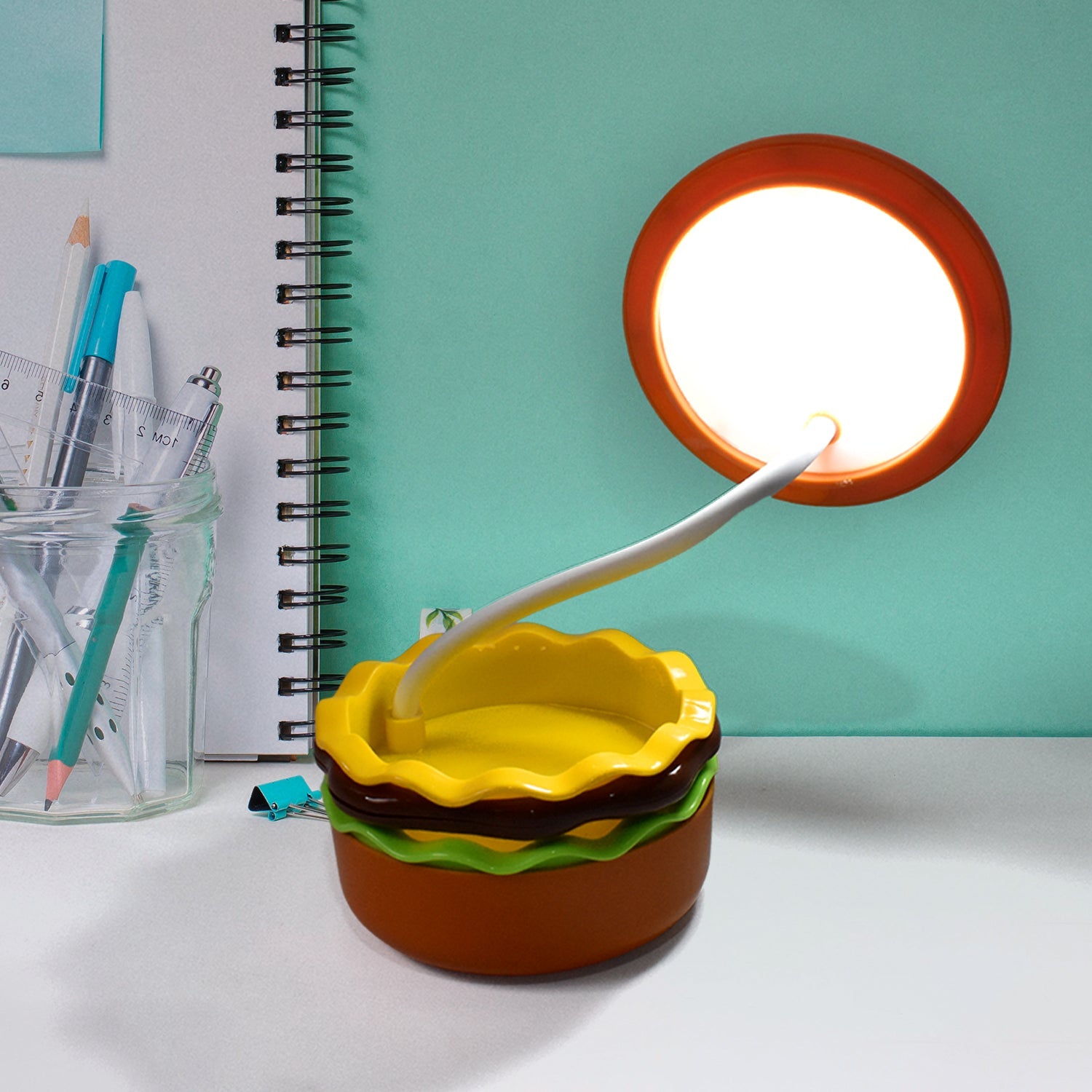 Burger Delight Folding Led Night Lamp (1 Pc) Wukusy