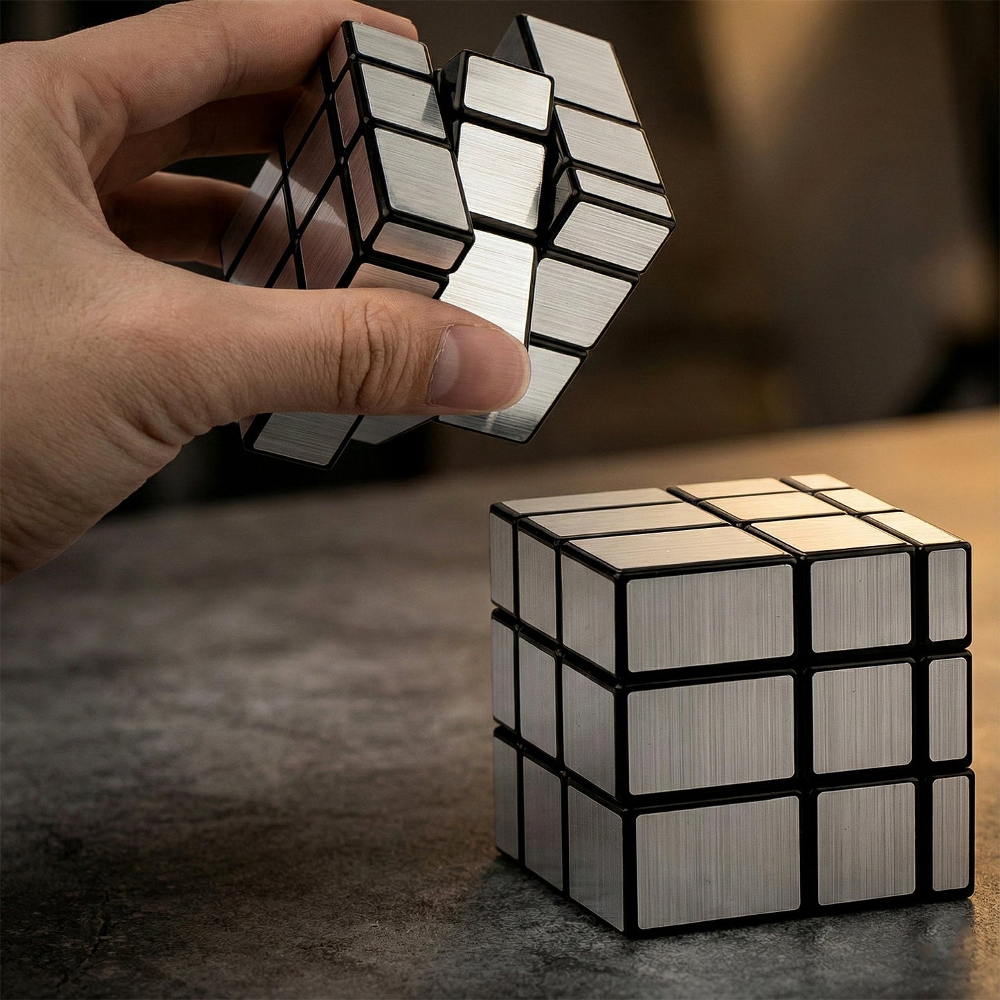 Mirror Cube – 3x3 Puzzle Cube with Reflective Silver Surfaces