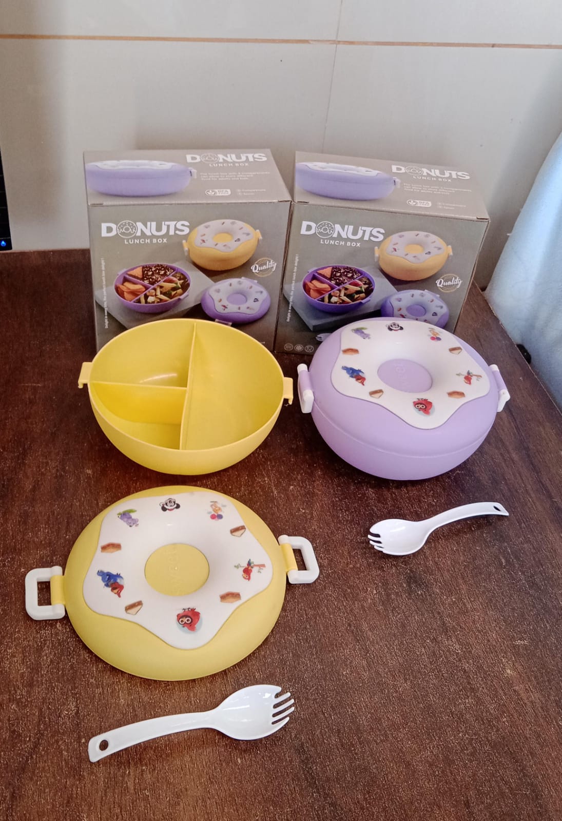 Donut Shaped Double Insulated 3 Compartment Lunch Box (1 Pc / Mix Color) Your Brand
