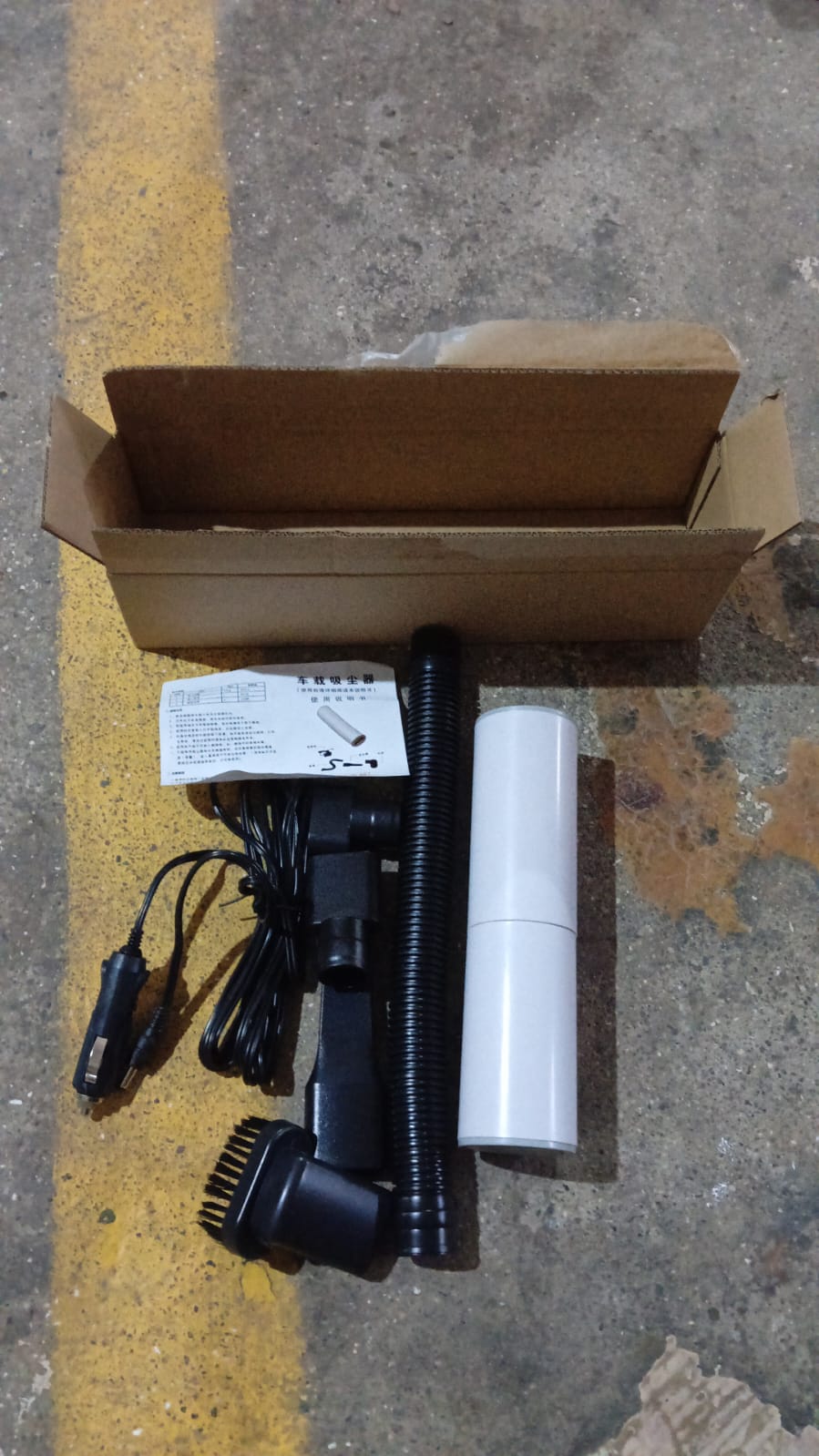 Handheld Vacuum Cleaner - Mini Portable Car Vacuum Cleaner (1 Set) Your Brand