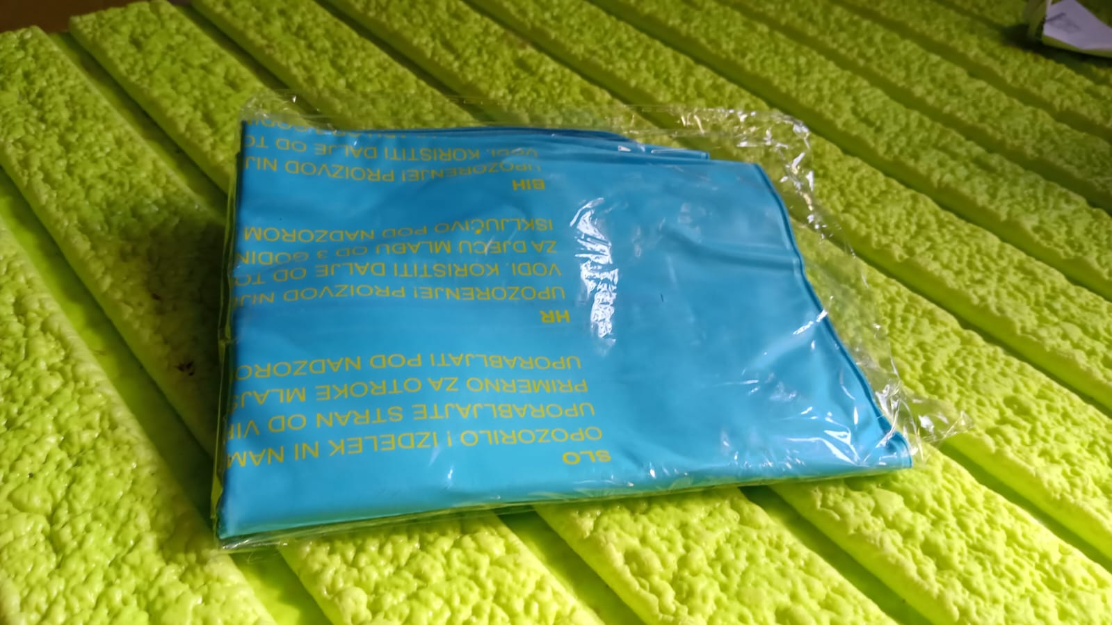 Inflatable Camping Pillows, Travelling Air Pillow Soft Comfortable Air Inflatable Travel Pillow  (48×30 Cm / 1 pc) Your Brand