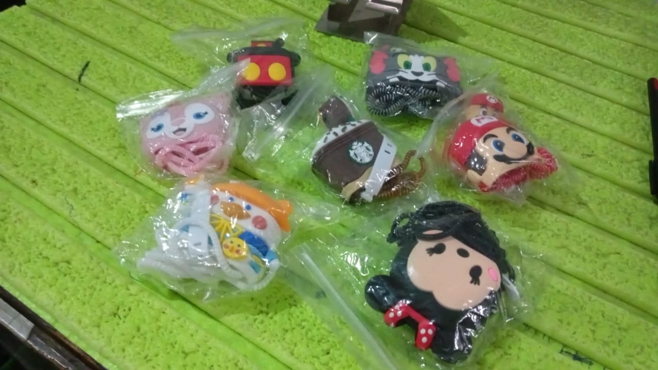 Cartoon Character Silicon Charger Case Cover For iP 18-20W (Mix Design / 1 Pc) Your Brand