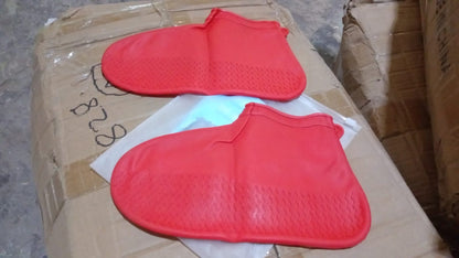 Non-Slip Silicone Rain Reusable Anti skid Waterproof Fordable Boot Shoe Cover (Medium Size / 1 Pair / Red) Your Brand