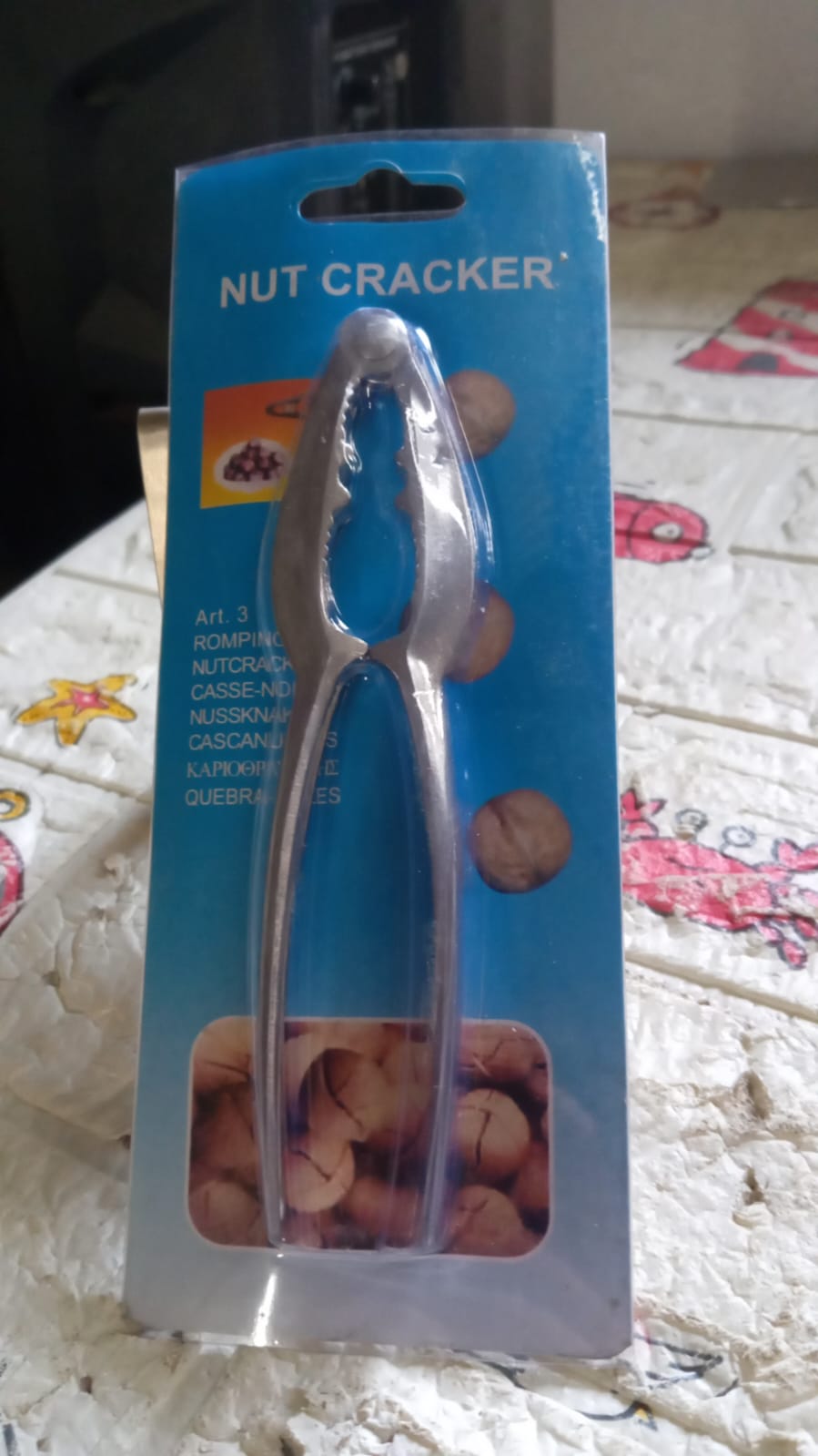 SMALL WALNUT CRACKER, LUXURY DIE CAST STAINLESS ALLOY NUT CUTTER WALNUT CLAMP PLIER PORTABLE SMART WALNUT AKHROT HOUSEHOLD OPEN CORE PLIERS FOR ALL NUTS Your Brand
