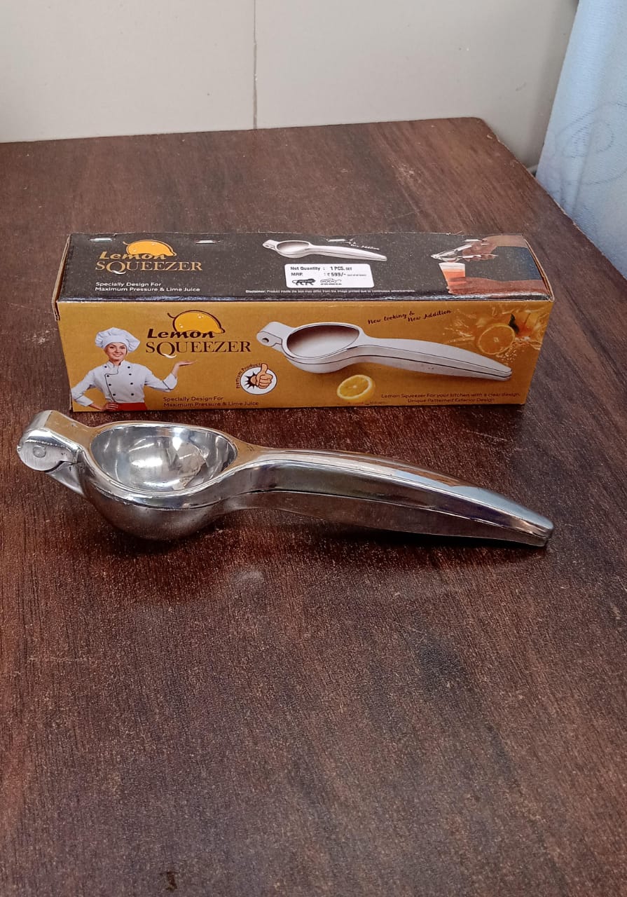 Premium Lemon Squeezer, Large Heavy Duty Handheld Juicer for Lemon, Stainless Steel Hand Press Citrus Juicer (1 Pc) Your Brand