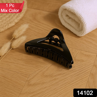 Triangle Shape Mix Color Plastic Hair Claw Clip for Women and Girls – 1 Pc